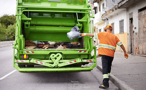 Best Garage Cleanout  in St Cloud, FL